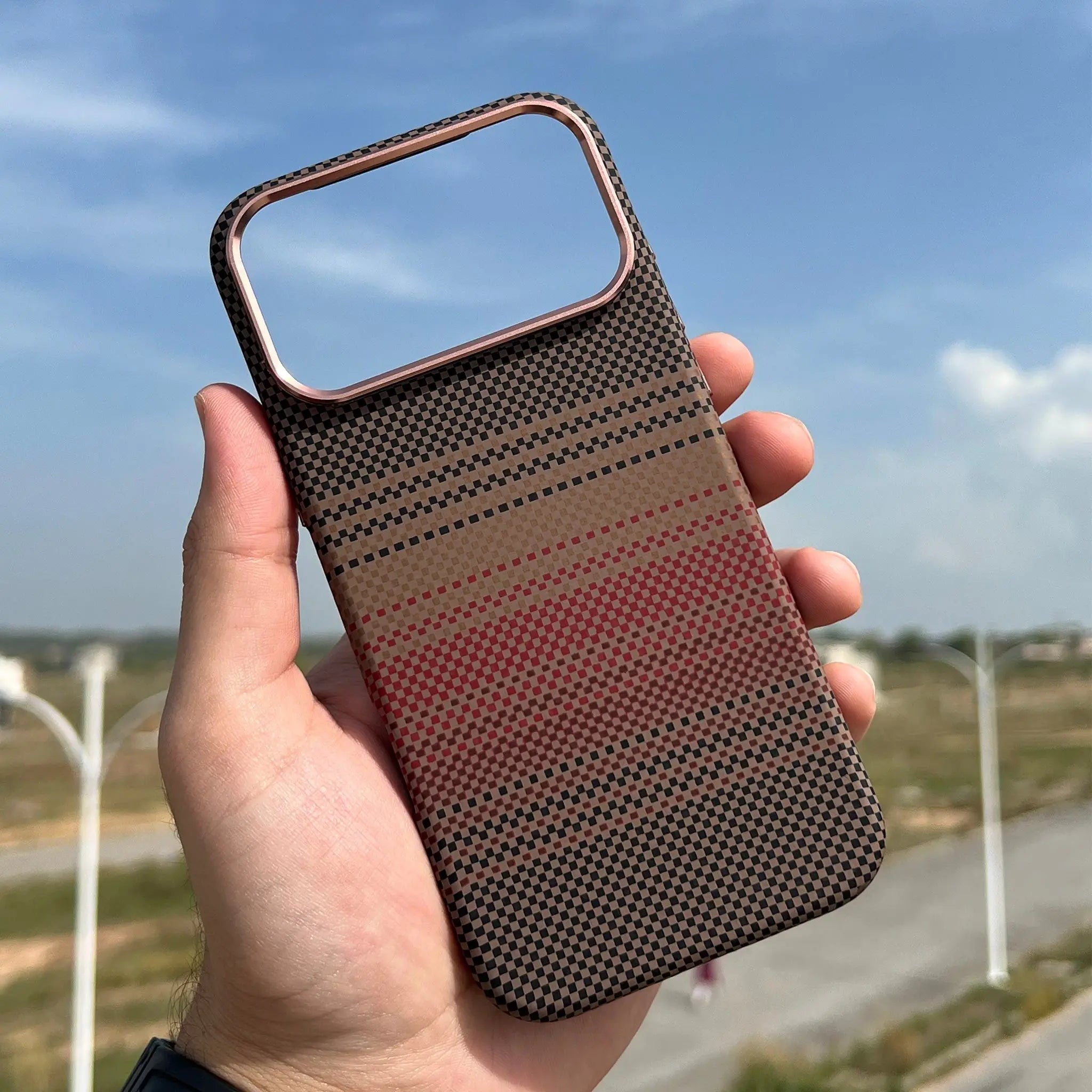 Pitaka-style woven case for iPhone 17 Pro Max Pakistan