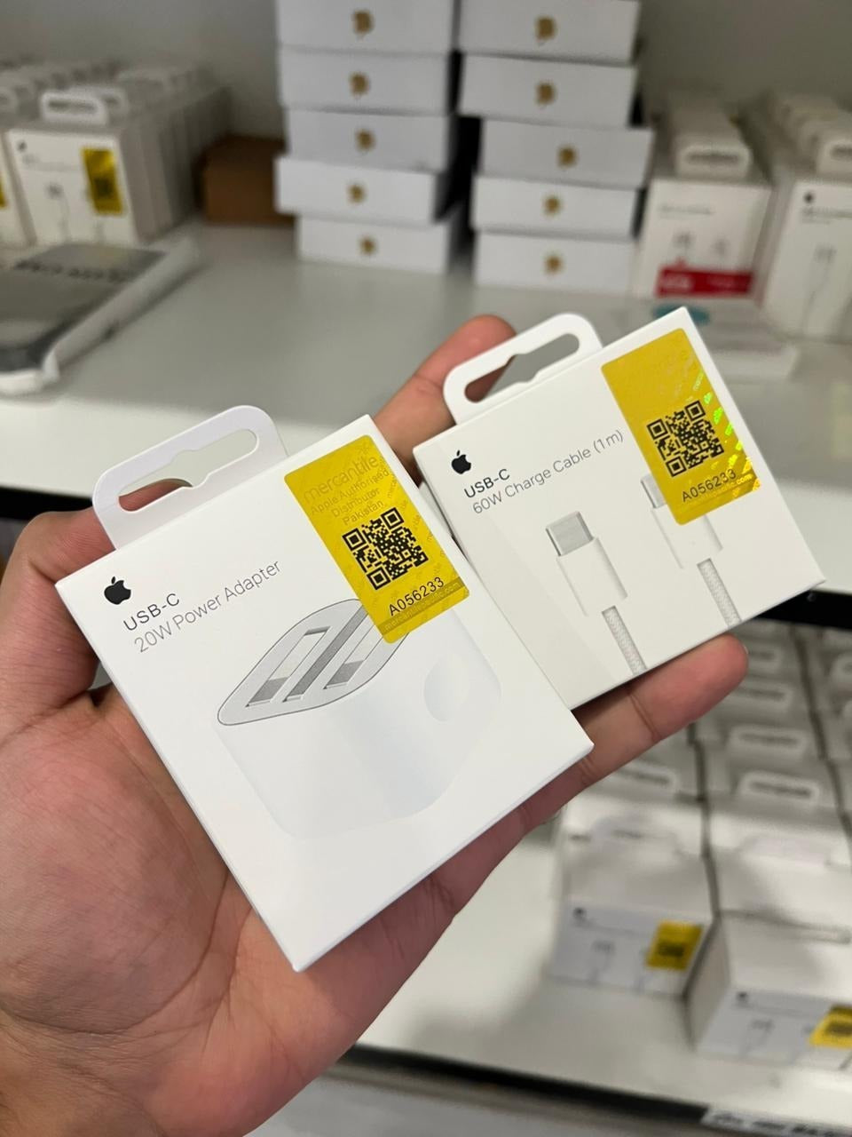 Apple charger original or fake checking guide Roman Urdu Pakistan