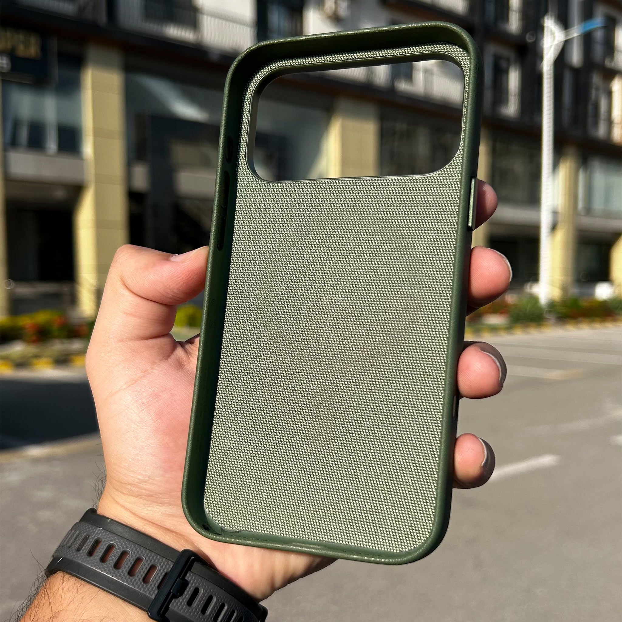 Apple TechWoven Case with Camera Control