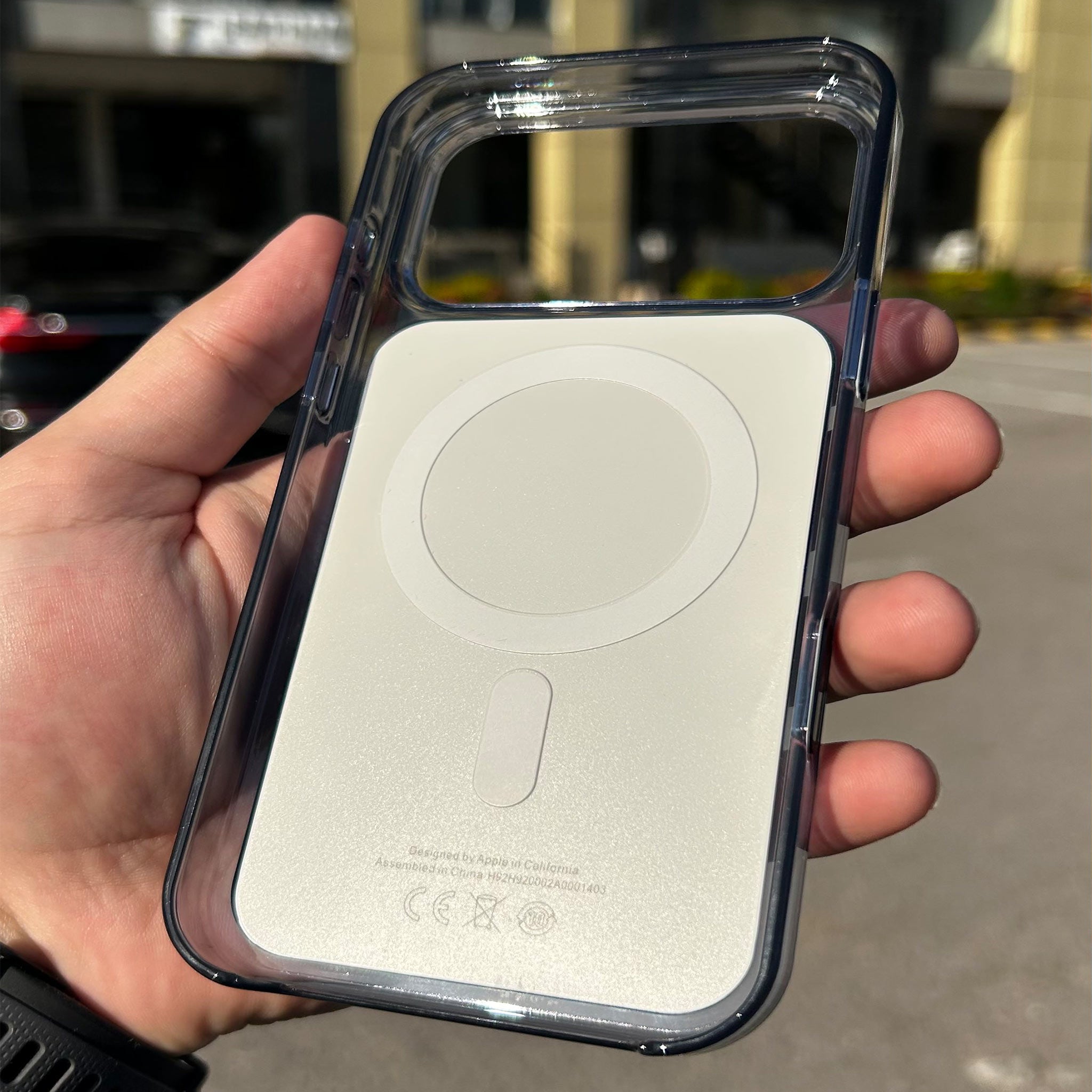 Apple Clear Case With Magsafe