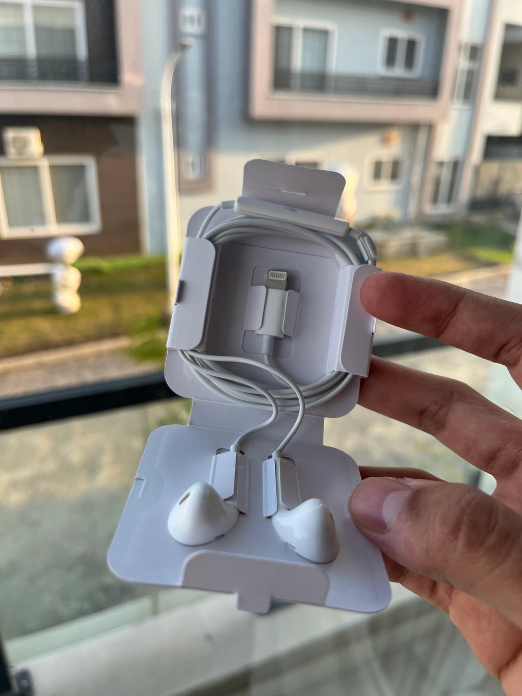 Apple EarPods (Lightning Connector)