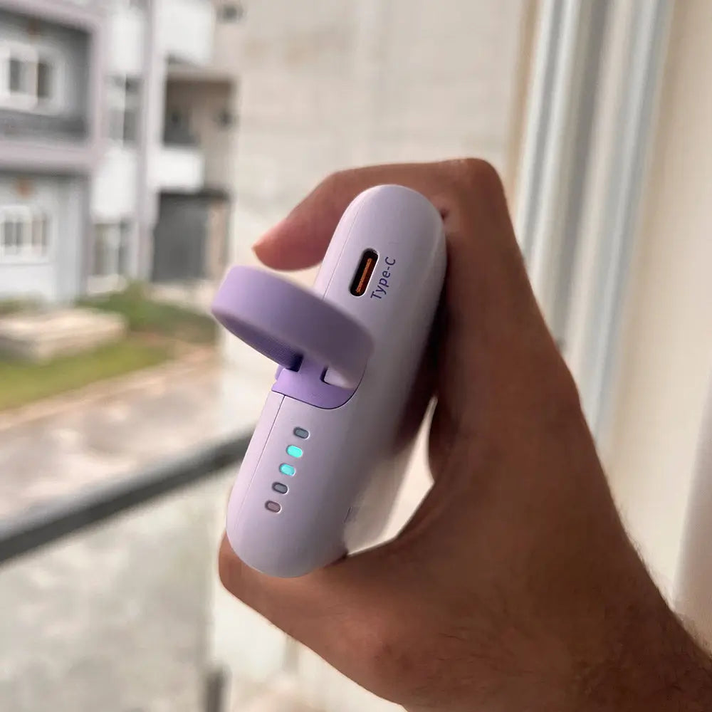 Move Speed 10000mAh Power Bank – in use – iSmartHub Pakistan