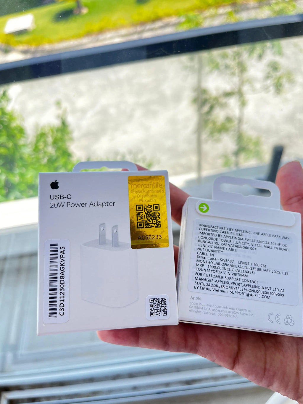 Apple 2-Pin 20W USB-C Power Adapter with Cable – product image 8 – iSmartHub Pakistan